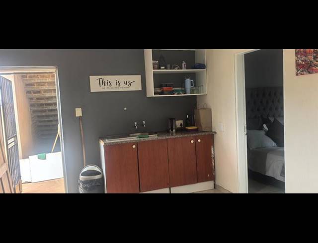 1 BEDROOM PROPERTY TO RENT IN PROTEA GLEN